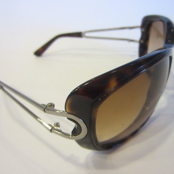 Marc Jacobs Designer Sunglass Made in Italy White Leather Case main image 9